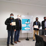 Alejandro Ivan Espinoza Miranda, el Prof. Dr. Raúl Gregor (Tutor del Becario), el Lic. Eduardo Borgognon Montero (Director de la Ganadera 13 de MAYO S.A., patrocinante del PUBIABM), el Dr. Roberto Martinez López (Director del PUBIABM), la Lic. Liz Mariela Centurión (Coordinadora del PUBIABM).