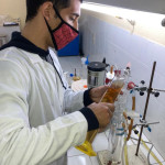 Preparación del medio en el reactor air-lift para producción de biomasa probiótica.