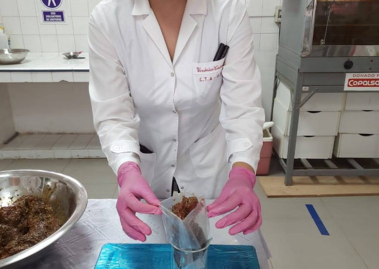 Pesaje del producto.